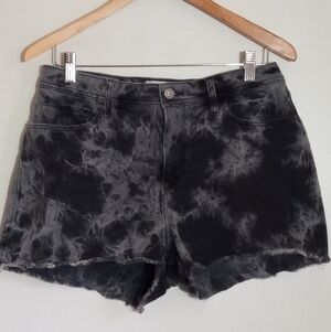 Hollister curvy high rise tie dye 3" mom short women's size 29W/9